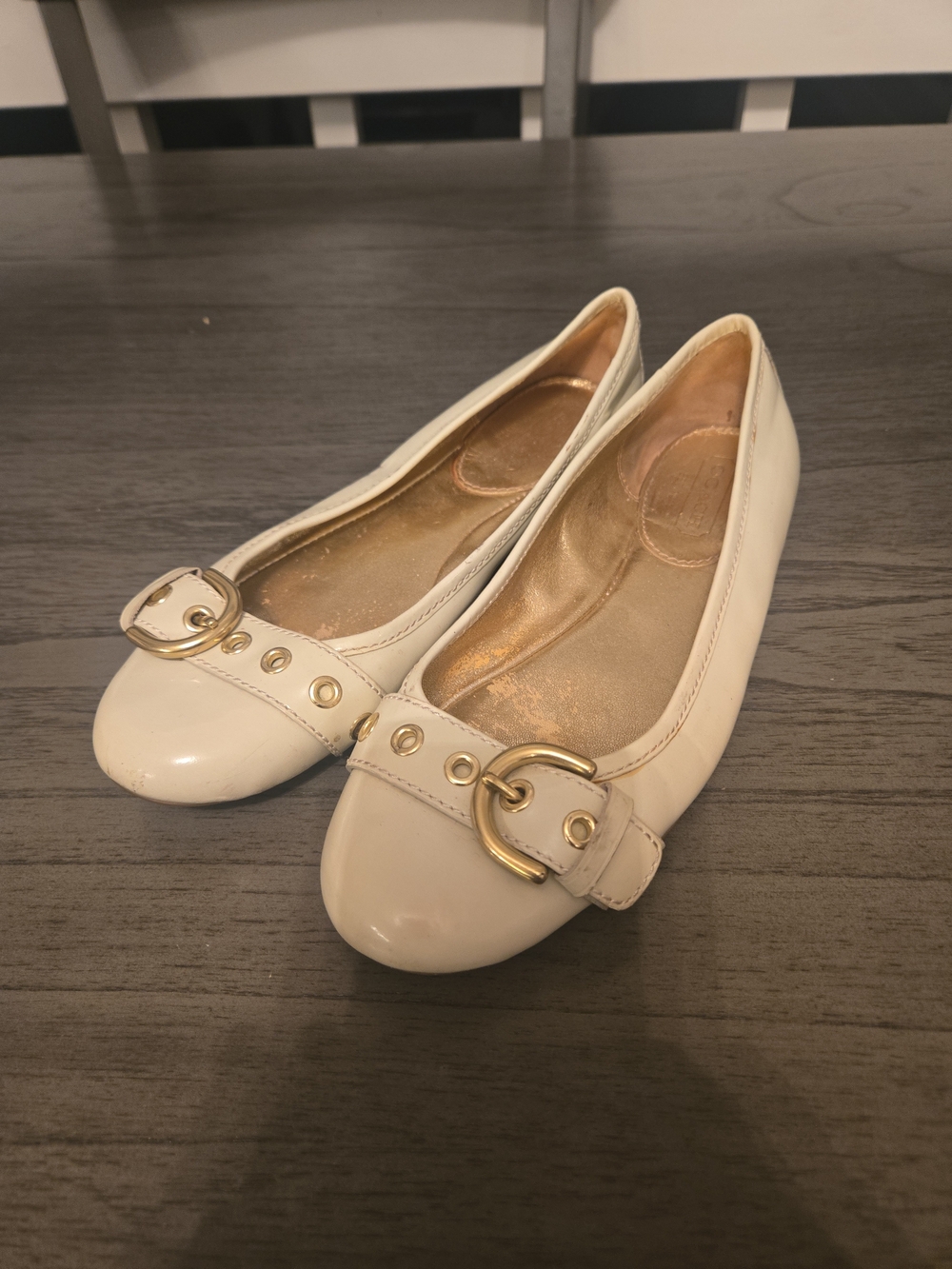 Coach Ivory Patent Leather Ballet Flats Women’s 7